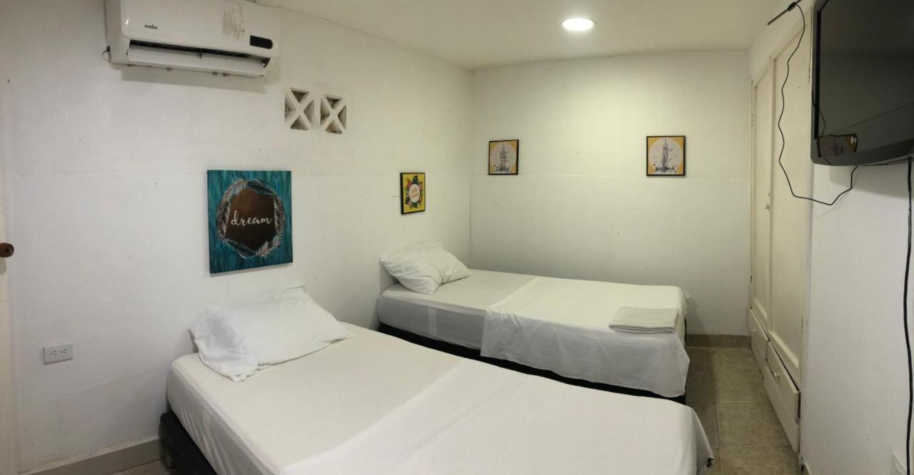 Martinica Hostel Cartagena Luaran gambar